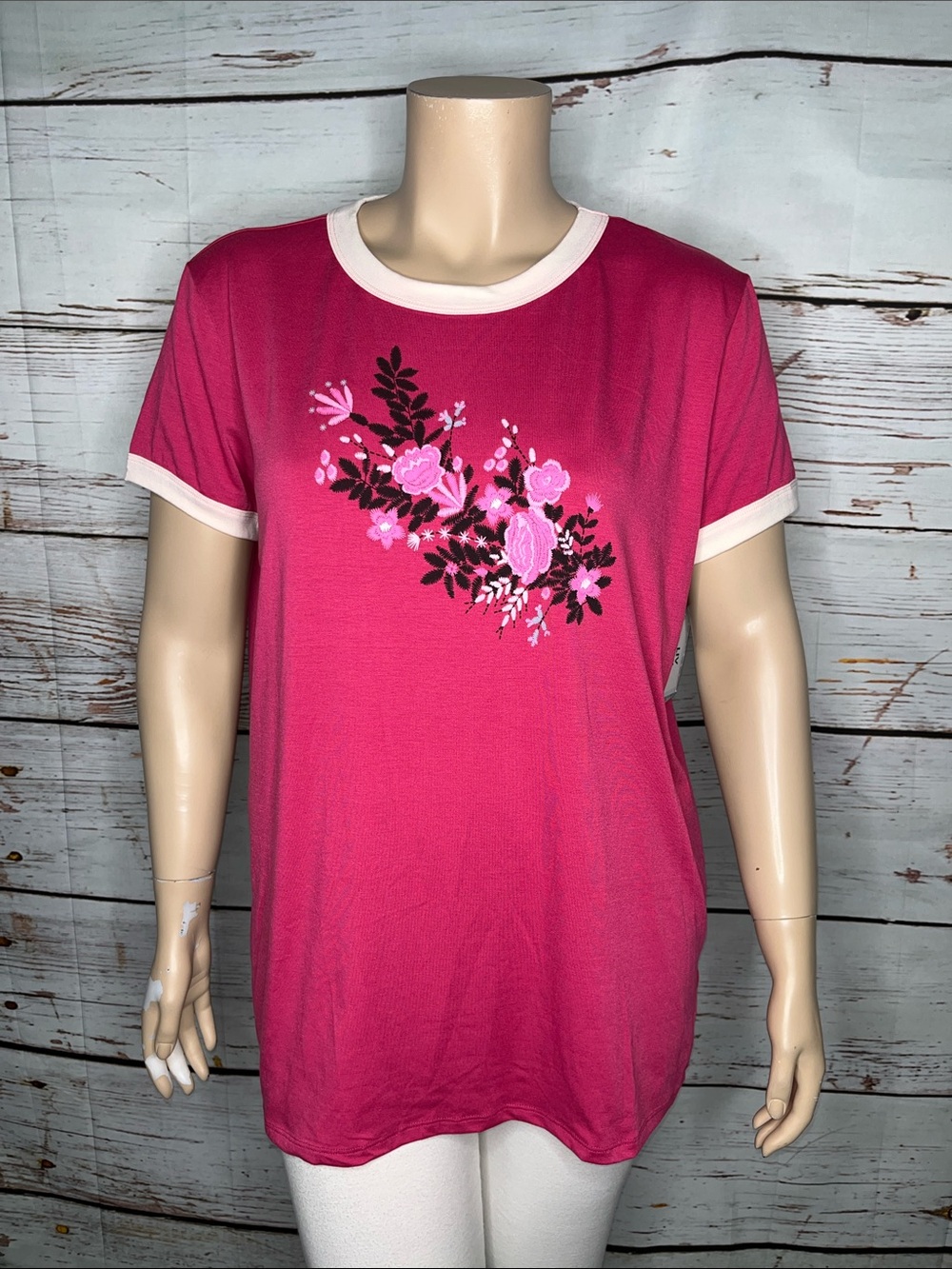 LuLaRoe NWT Size 2XL Pink - Flower Graphic Print LIV Knit Top Shirt